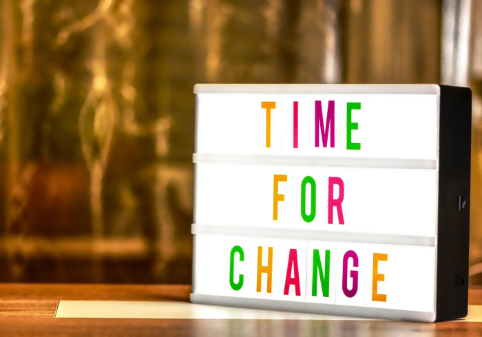 房卡全攻略“微信玩牛牛群新九游房卡去哪里买”购买房卡介绍